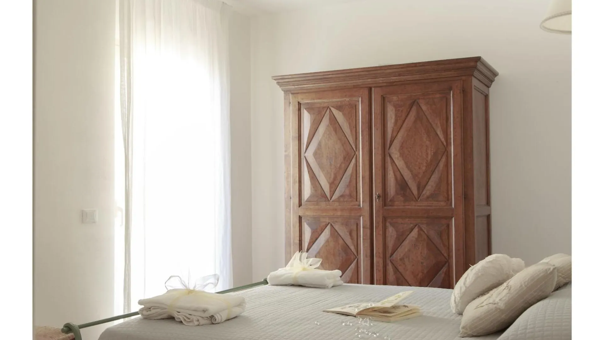 Corso Emanuele Apartments San Vincenzo 0*,  Italy